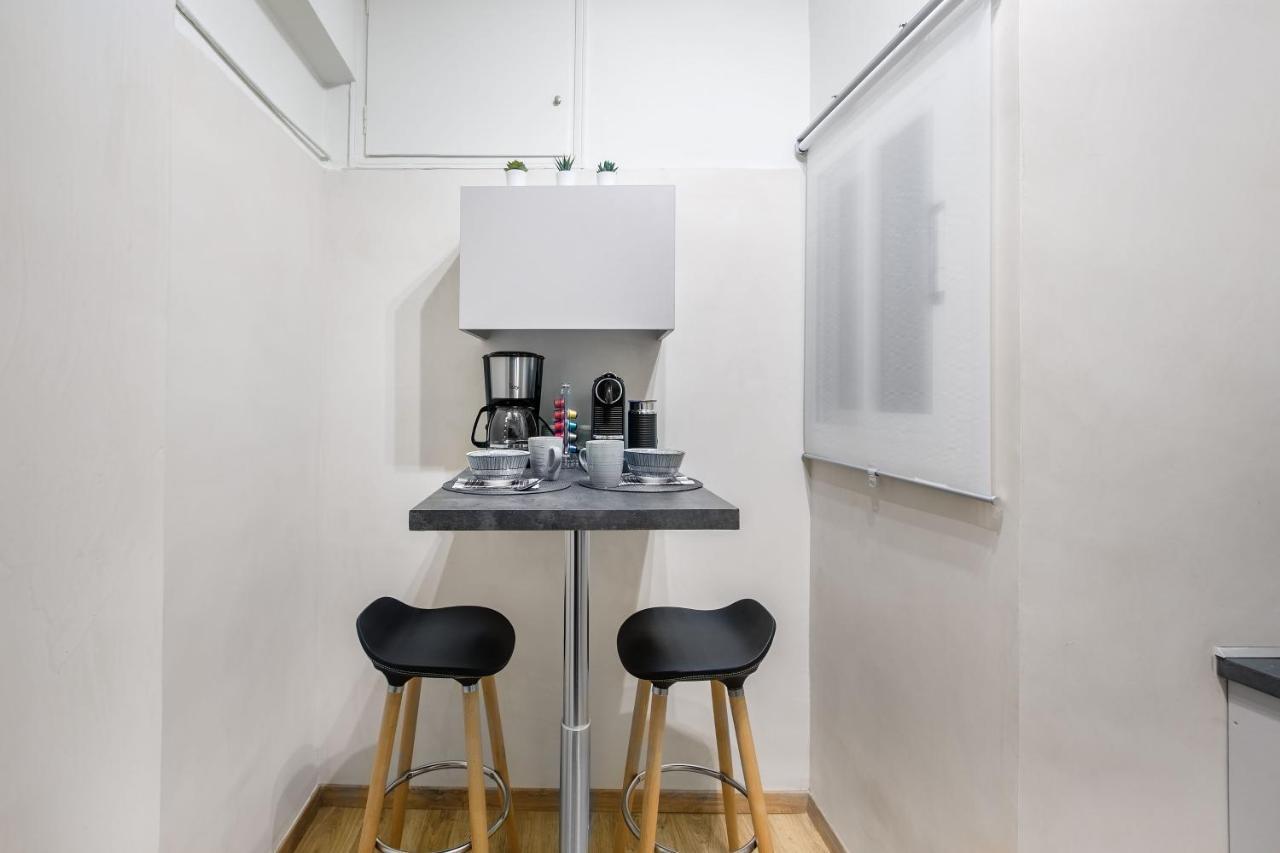 Modern Flat In The Grounds Of Acropolis Monuments -Armonia- Apartment Athens Exterior photo
